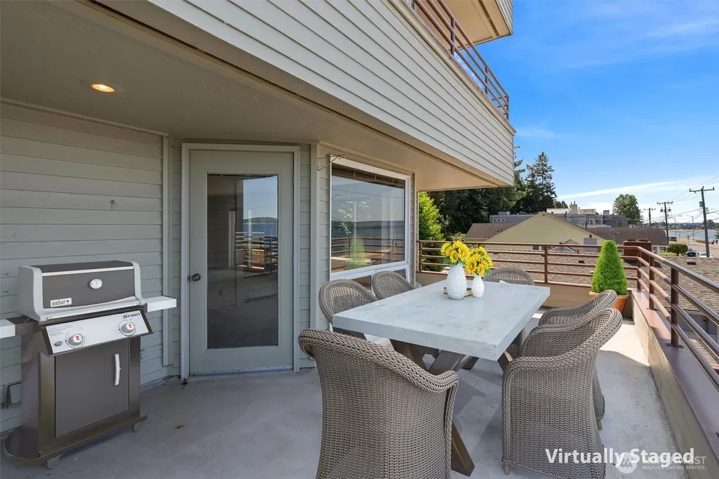 1564 Alki Avenue SW Seattle WA 98116