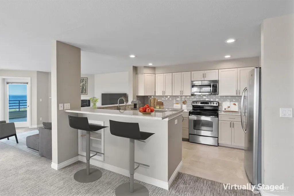 1564 Alki Avenue SW Seattle WA 98116