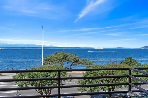 1564 Alki Avenue SW Seattle WA 98116