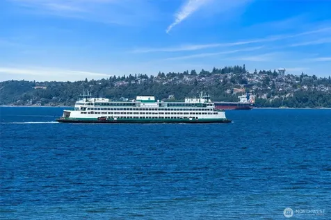 1564 Alki Avenue SW Seattle WA 98116