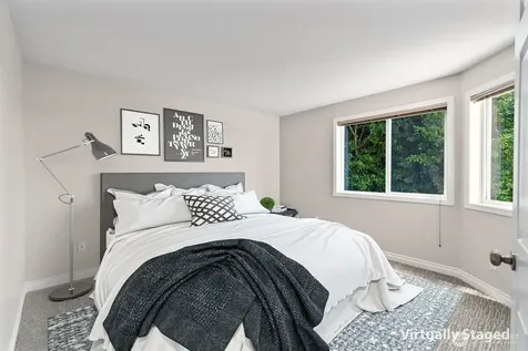 1564 Alki Avenue SW Seattle WA 98116