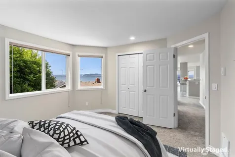 1564 Alki Avenue SW Seattle WA 98116