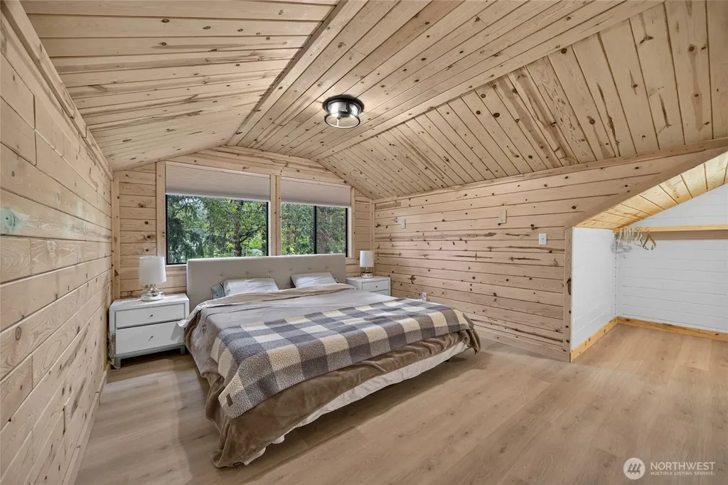 163 Tatoosh View Drive Packwood WA 98361