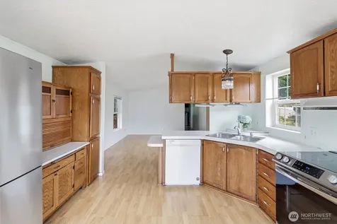 32501 NE 50th Street Carnation WA 98014