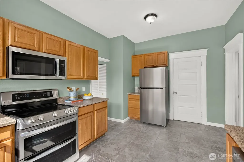 2918 S 7th Street Tacoma WA 98405