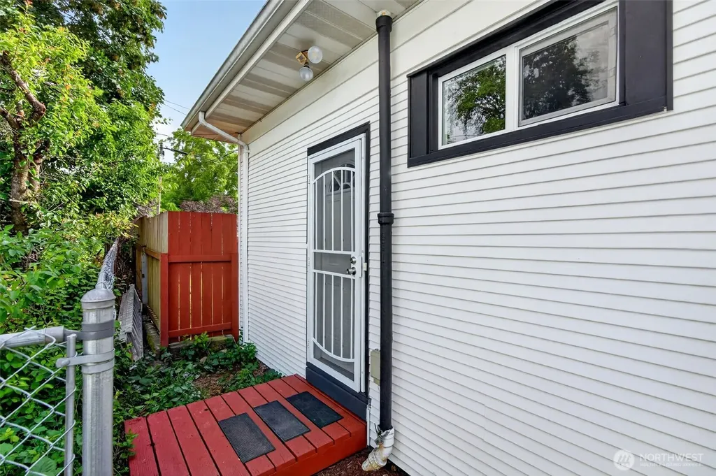 2918 S 7th Street Tacoma WA 98405