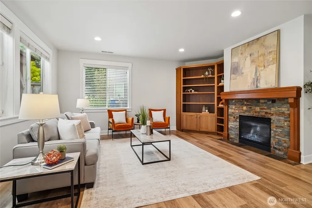 6308 SE 2nd Street Renton WA 98059