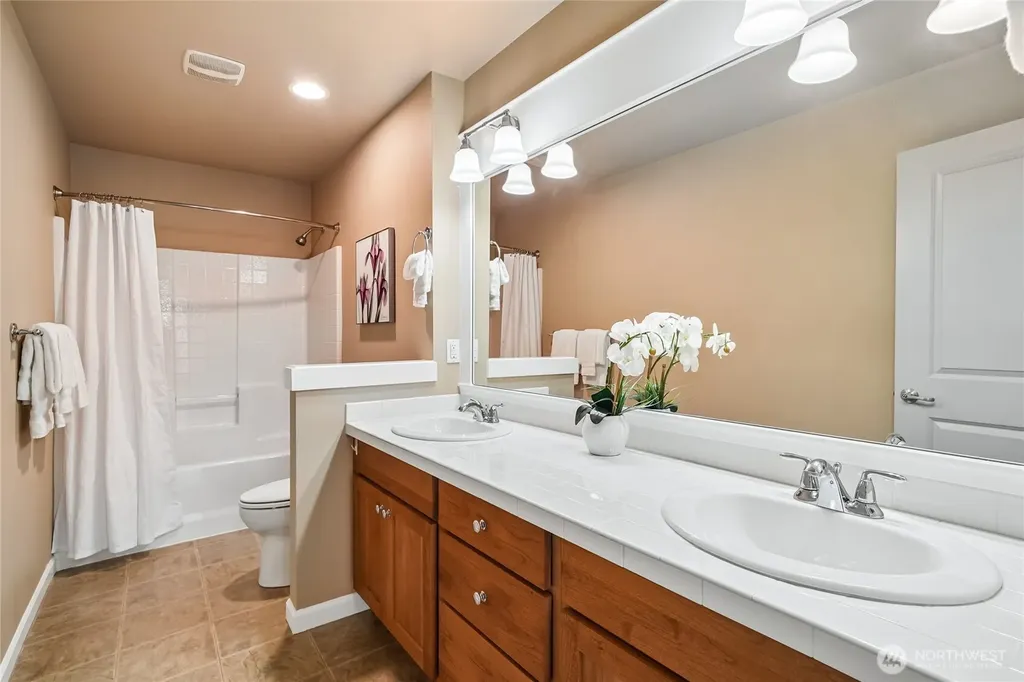 6308 SE 2nd Street Renton WA 98059