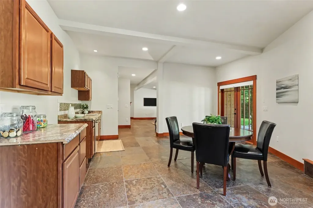 6501 215th Avenue SE Snohomish WA 98290