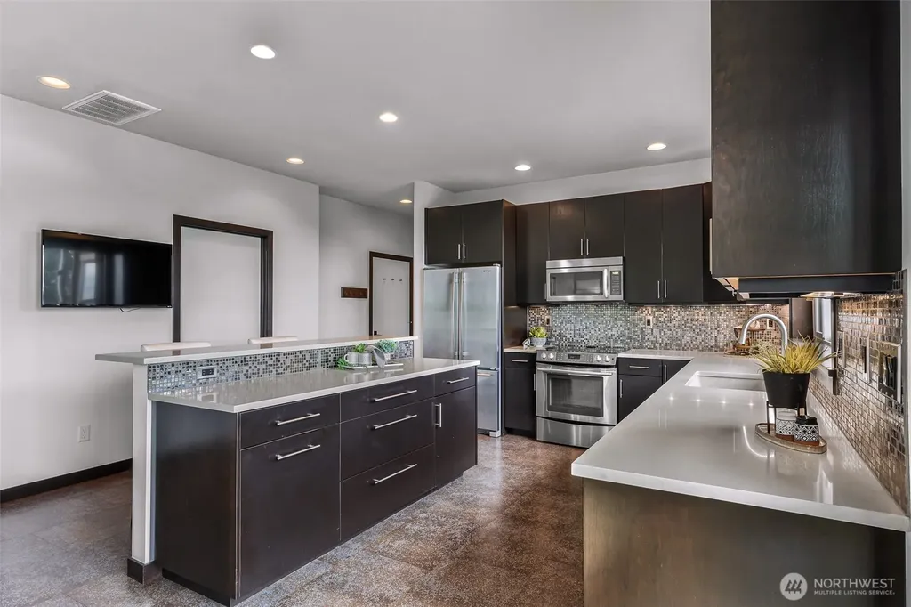 1200 37th Bellingham WA 98229