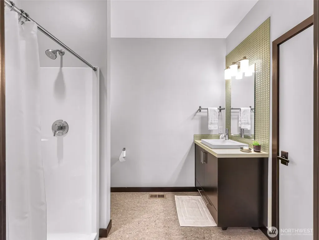 1200 37th Bellingham WA 98229