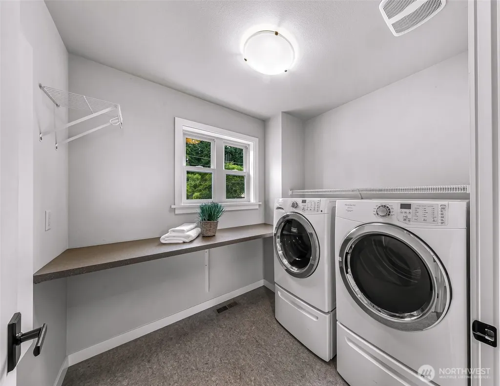 1200 37th Bellingham WA 98229