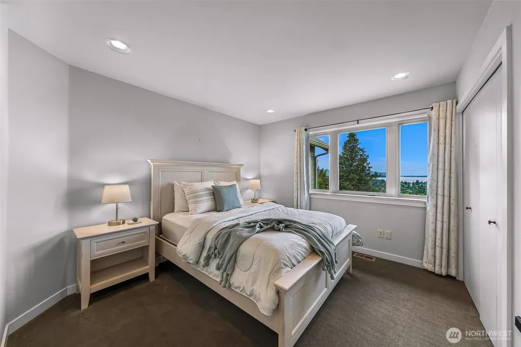 1200 37th Bellingham WA 98229