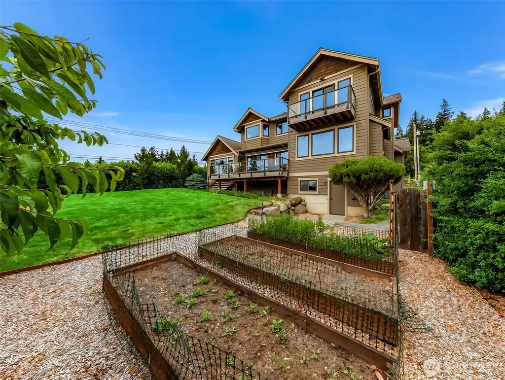 1200 37th Bellingham WA 98229