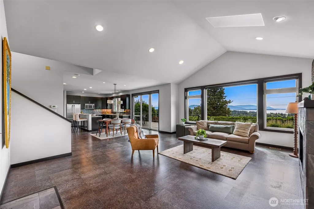1200 37th Bellingham WA 98229