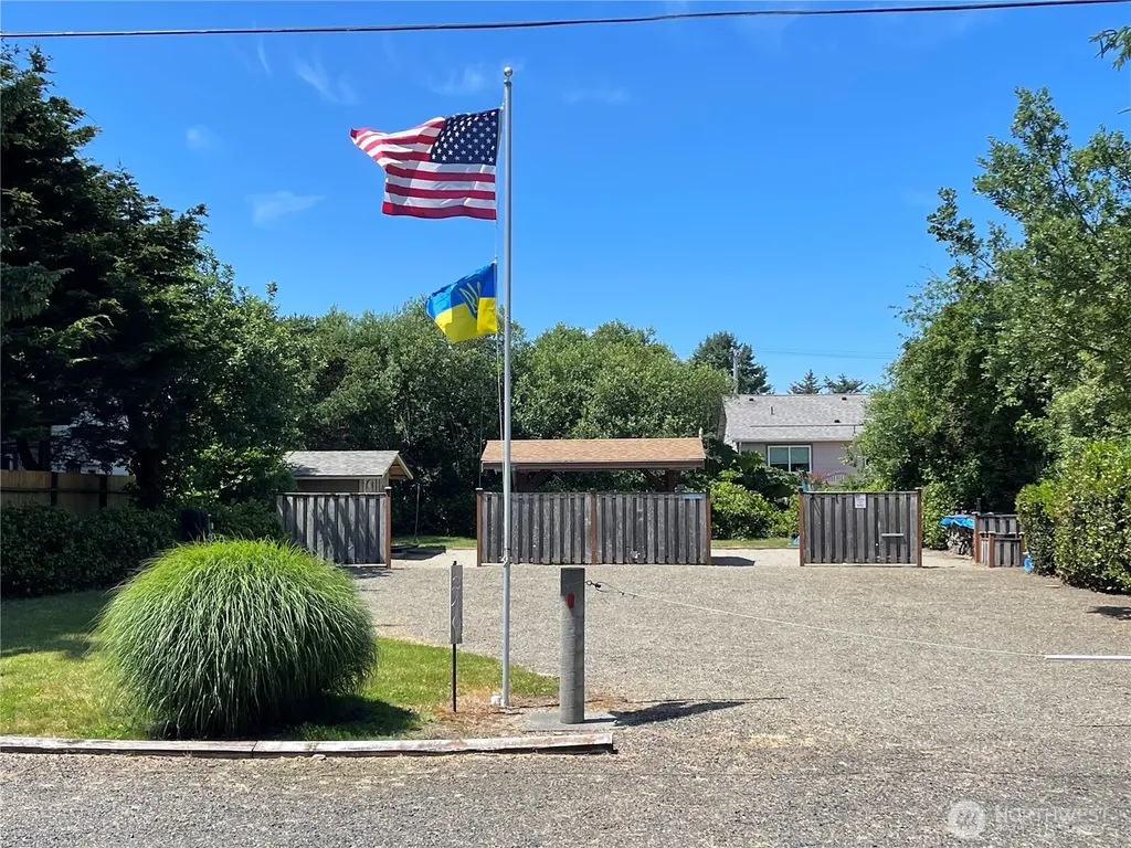 240 Queets Street SW Ocean Shores WA 98569