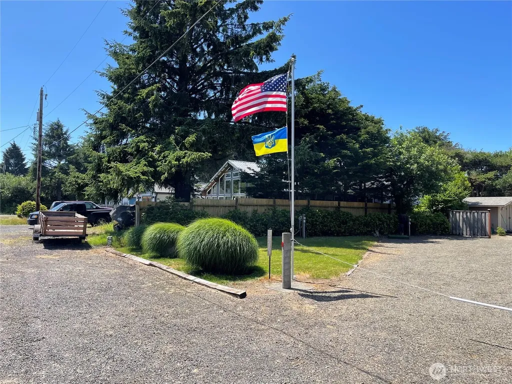 240 Queets Street SW Ocean Shores WA 98569