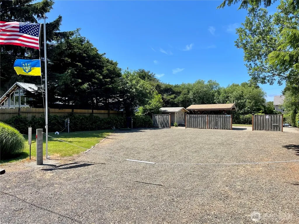 240 Queets Street SW Ocean Shores WA 98569