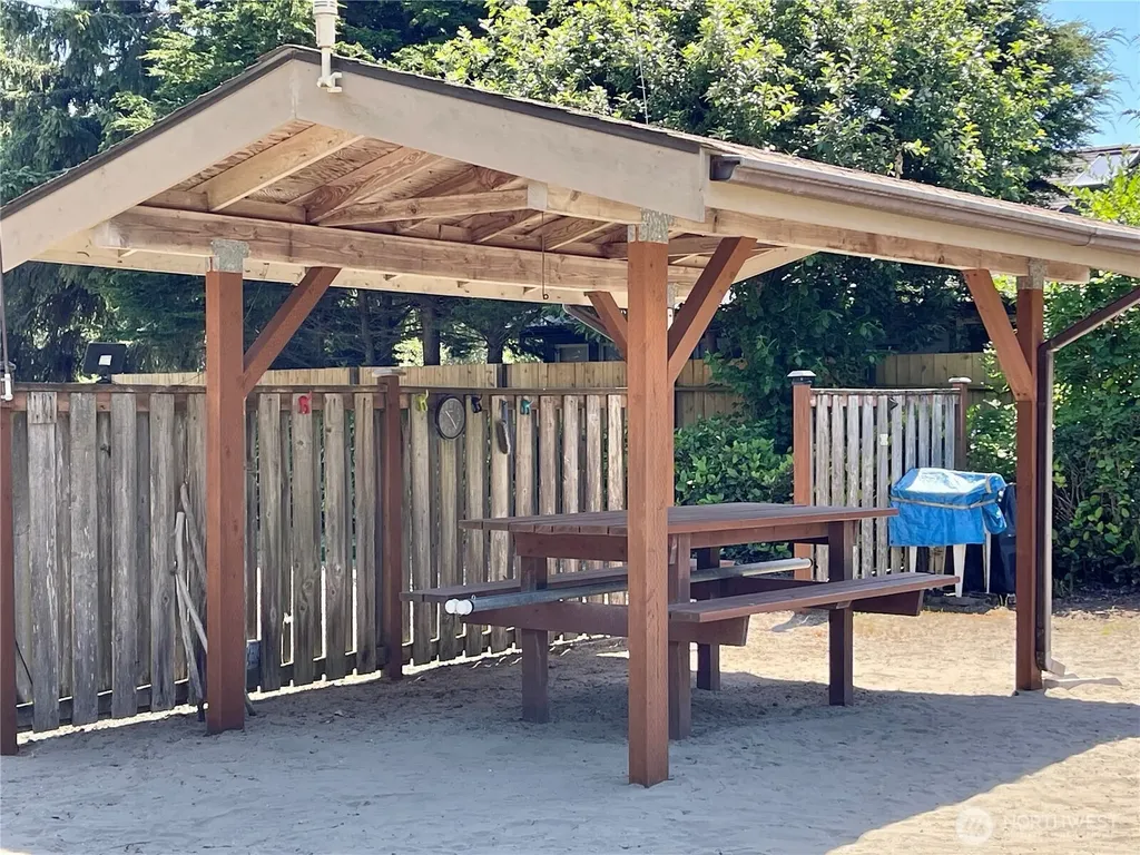 240 Queets Street SW Ocean Shores WA 98569