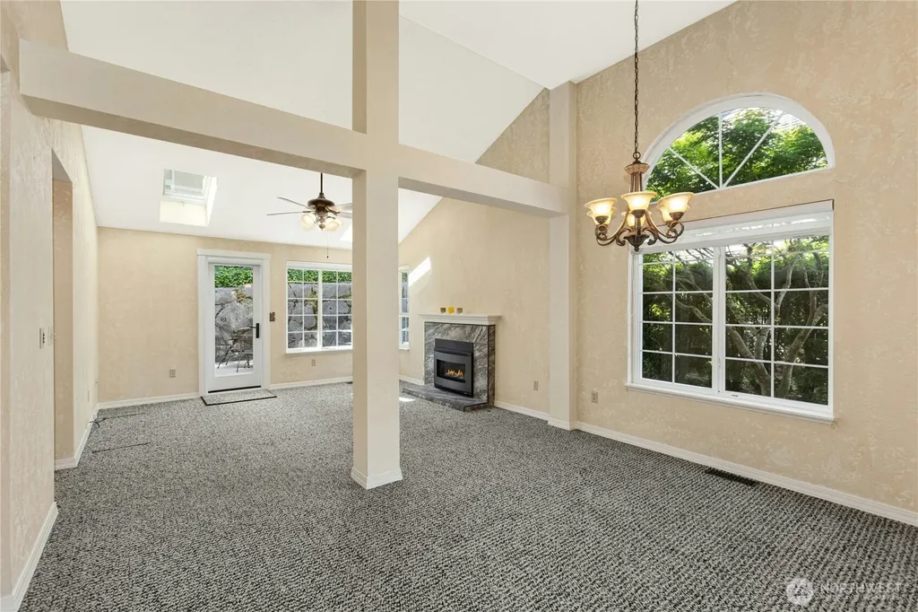 24311 SE 41st Place Sammamish WA 98029