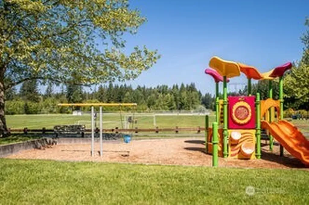 24311 SE 41st Place Sammamish WA 98029