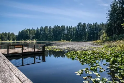 24311 SE 41st Place Sammamish WA 98029