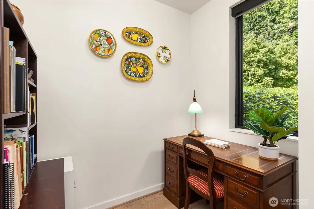 4670 Flying Goat Avenue NE Bainbridge Island WA 98110