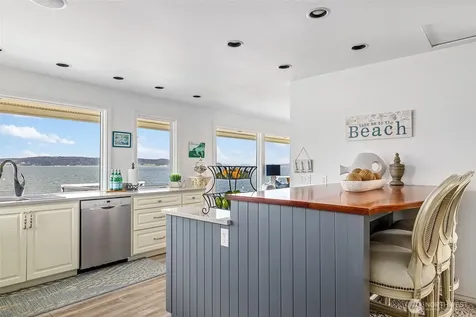 1287 Gerdes Road Camano Island WA 98282