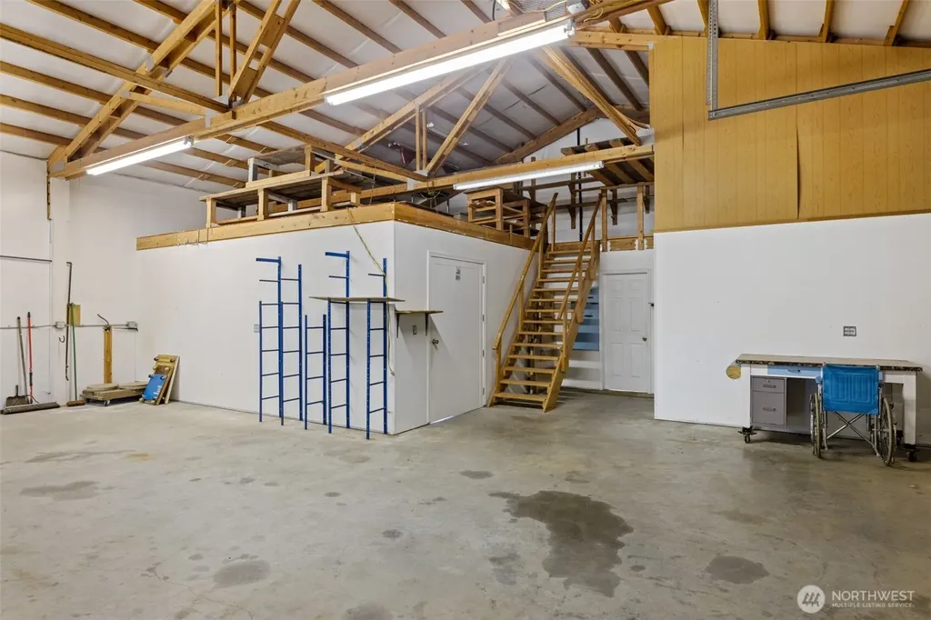 40 Marsden Road Port Angeles WA 98362