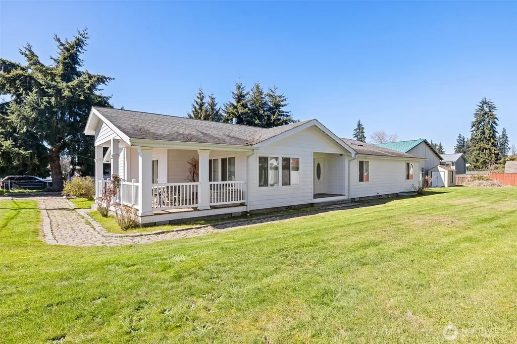 40 Marsden Road Port Angeles WA 98362