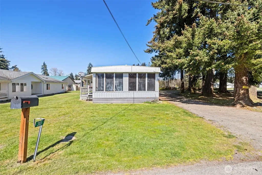 40 Marsden Road Port Angeles WA 98362