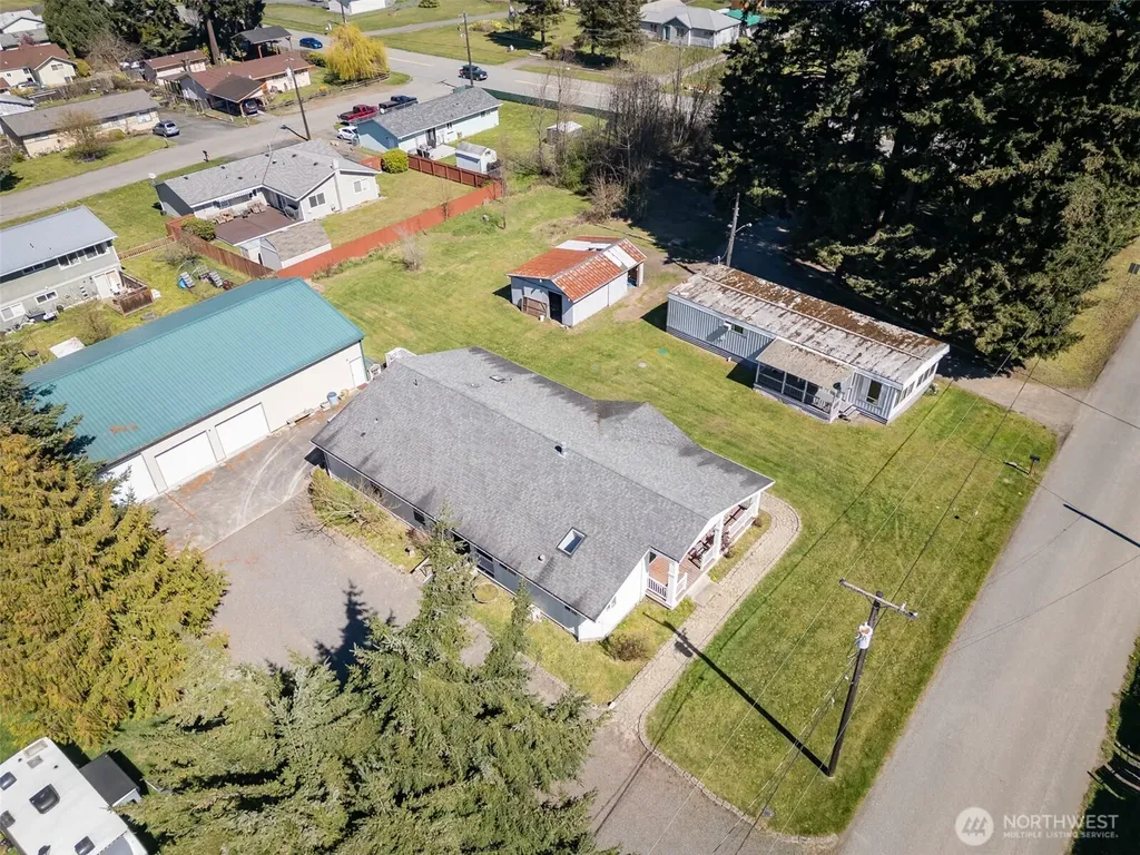 40 Marsden Road Port Angeles WA 98362