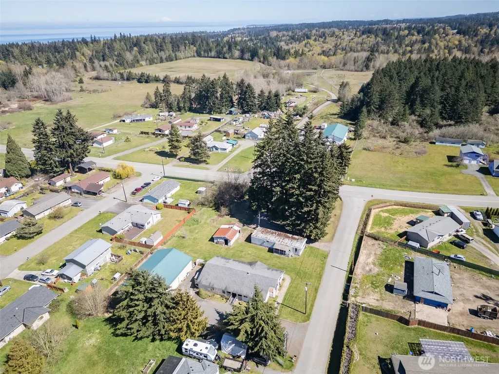 40 Marsden Road Port Angeles WA 98362