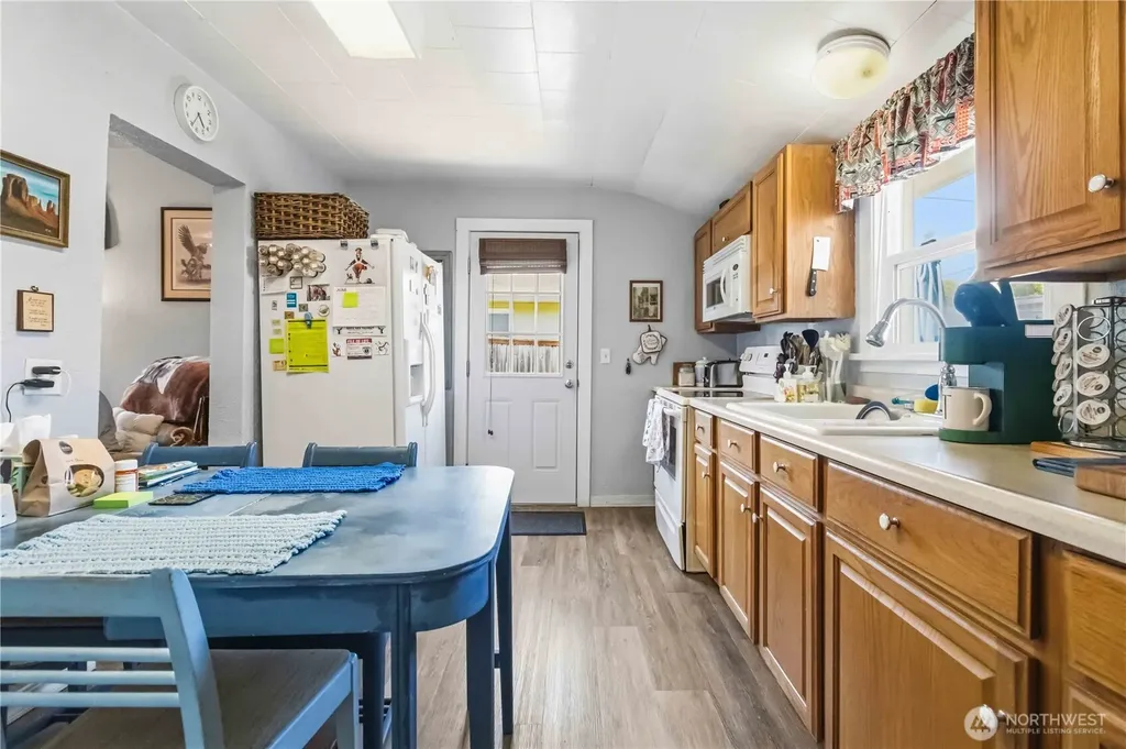 336 SW 3rd Avenue Castle Rock WA 98611