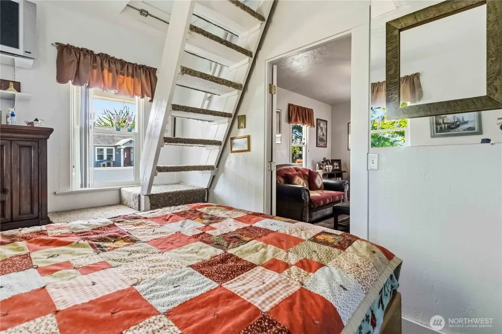 336 SW 3rd Avenue Castle Rock WA 98611