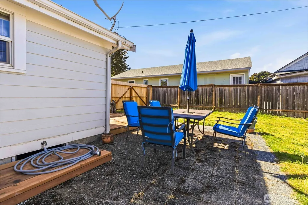 336 SW 3rd Avenue Castle Rock WA 98611