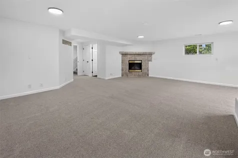 8033 118th Avenue NE Kirkland WA 98033