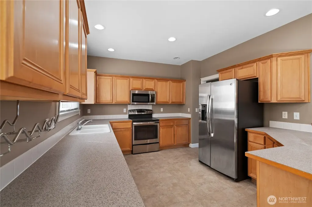 1447 Cherry Avenue Tacoma WA 98466