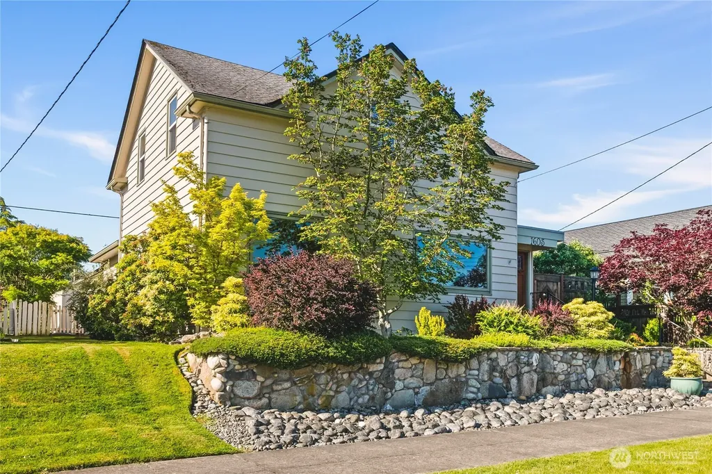 1605 9th Street Anacortes WA 98221