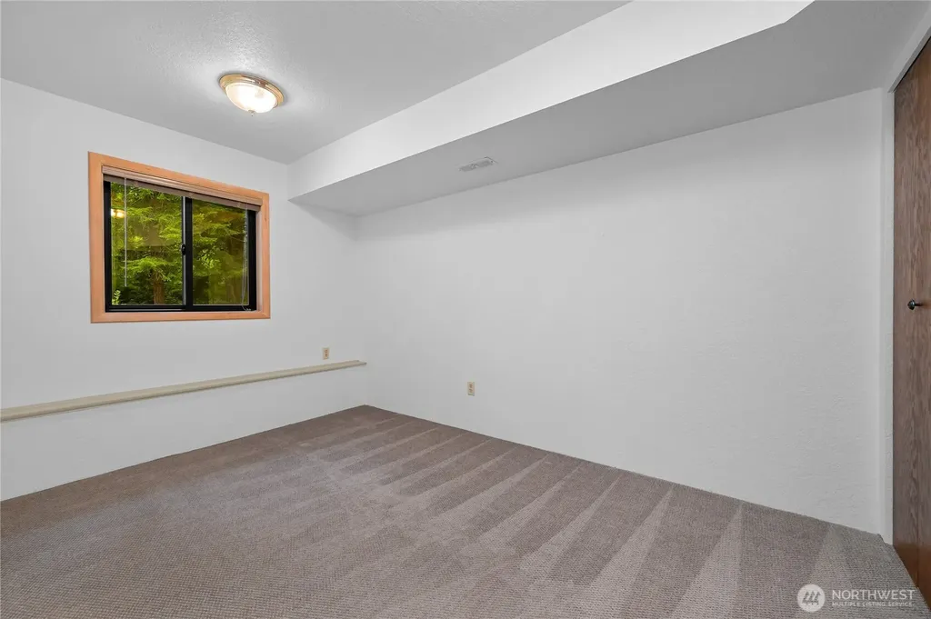 5009 Samish Way Bellingham WA 98229