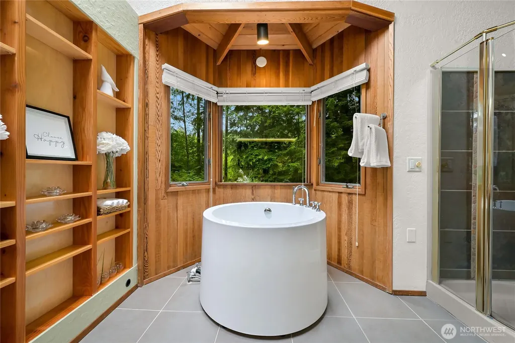 5009 Samish Way Bellingham WA 98229