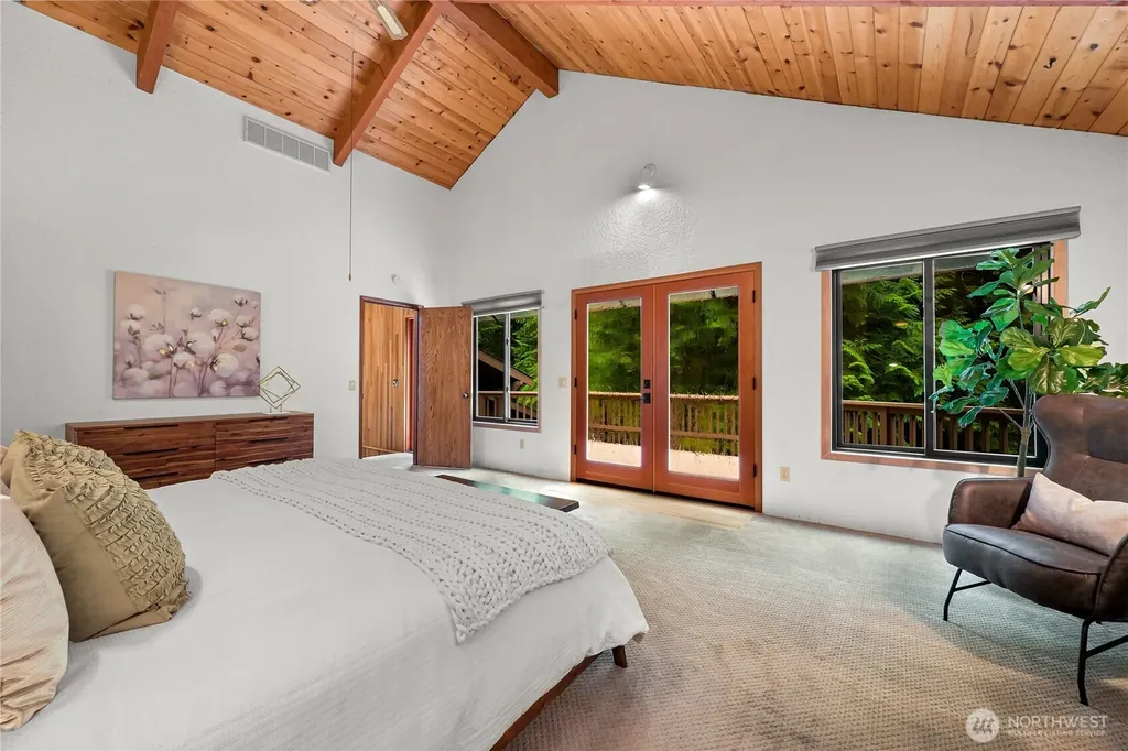 5009 Samish Way Bellingham WA 98229