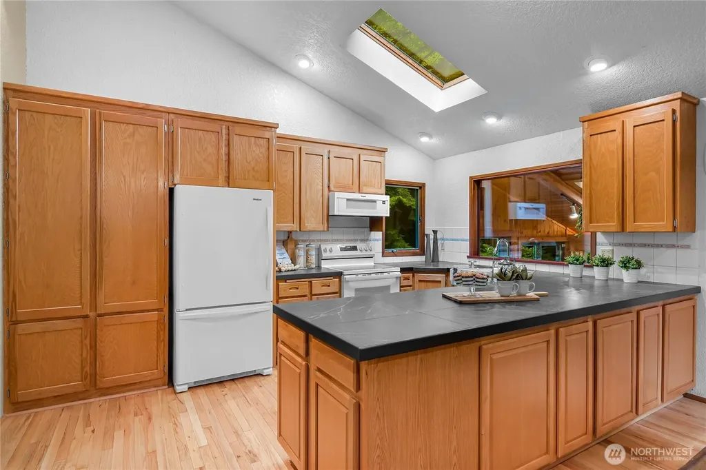 5009 Samish Way Bellingham WA 98229