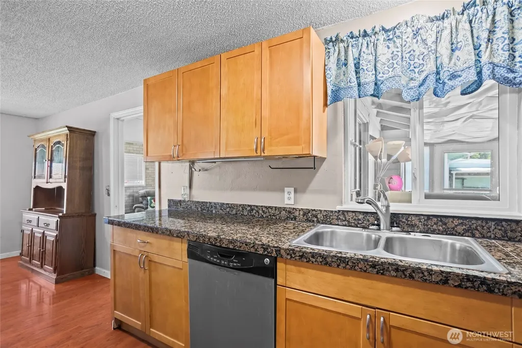 707 Water Street Aberdeen WA 98520