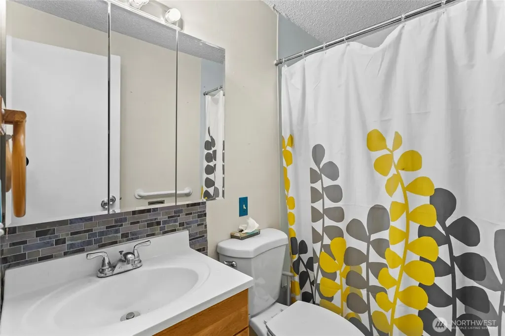 707 Water Street Aberdeen WA 98520