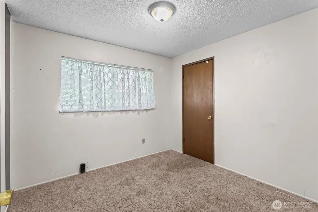 707 Water Street Aberdeen WA 98520