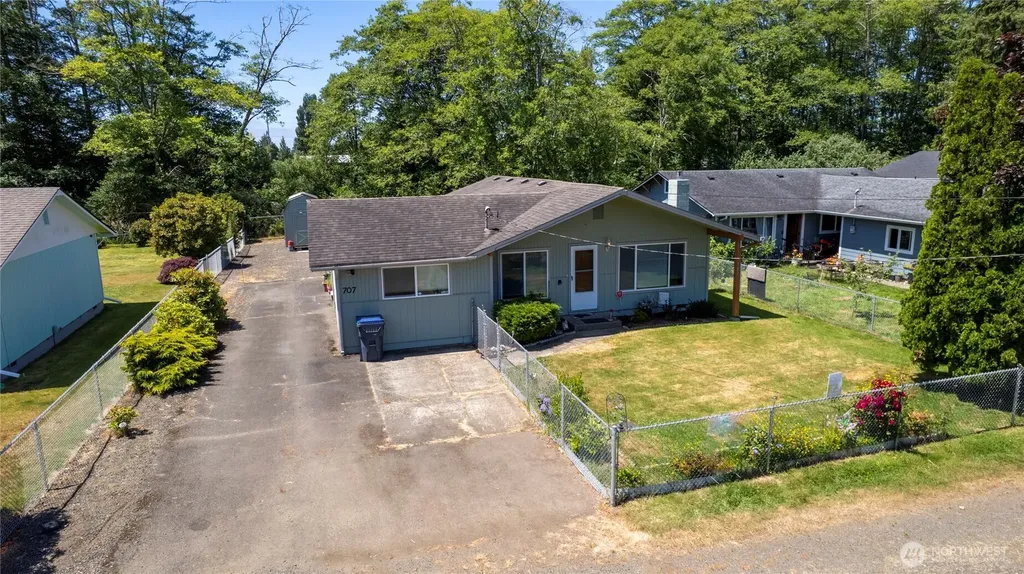 707 Water Street Aberdeen WA 98520