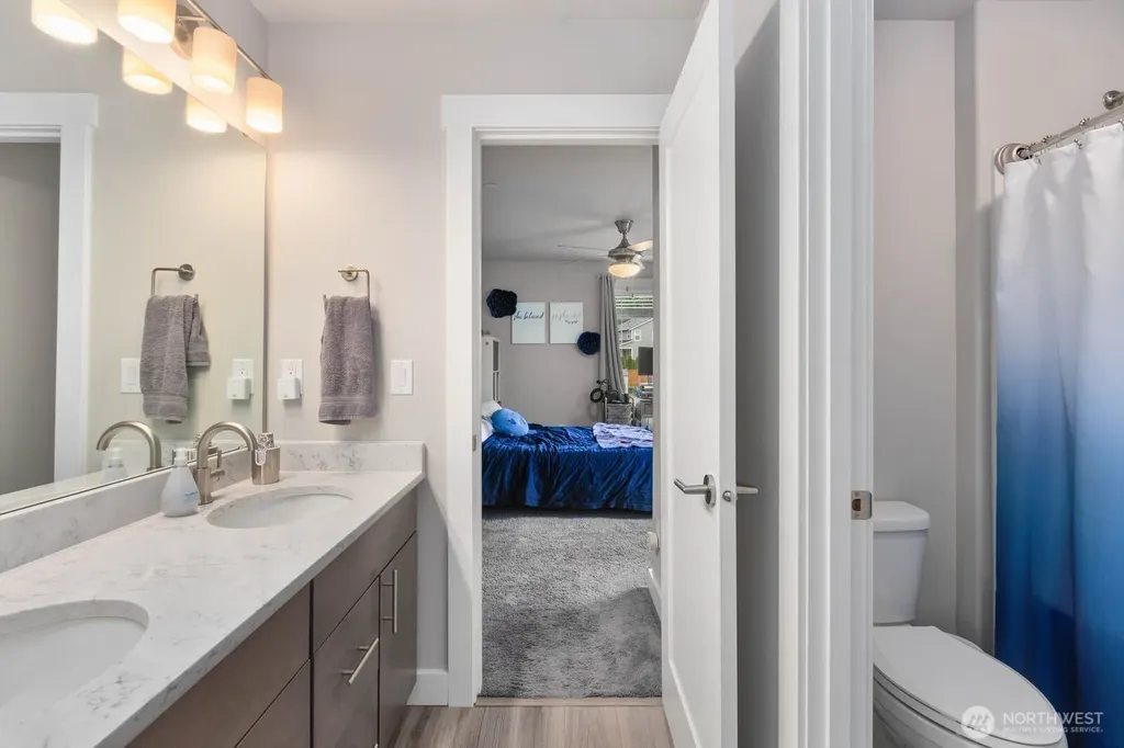 1113 25th Avenue Ct SW Puyallup WA 98373