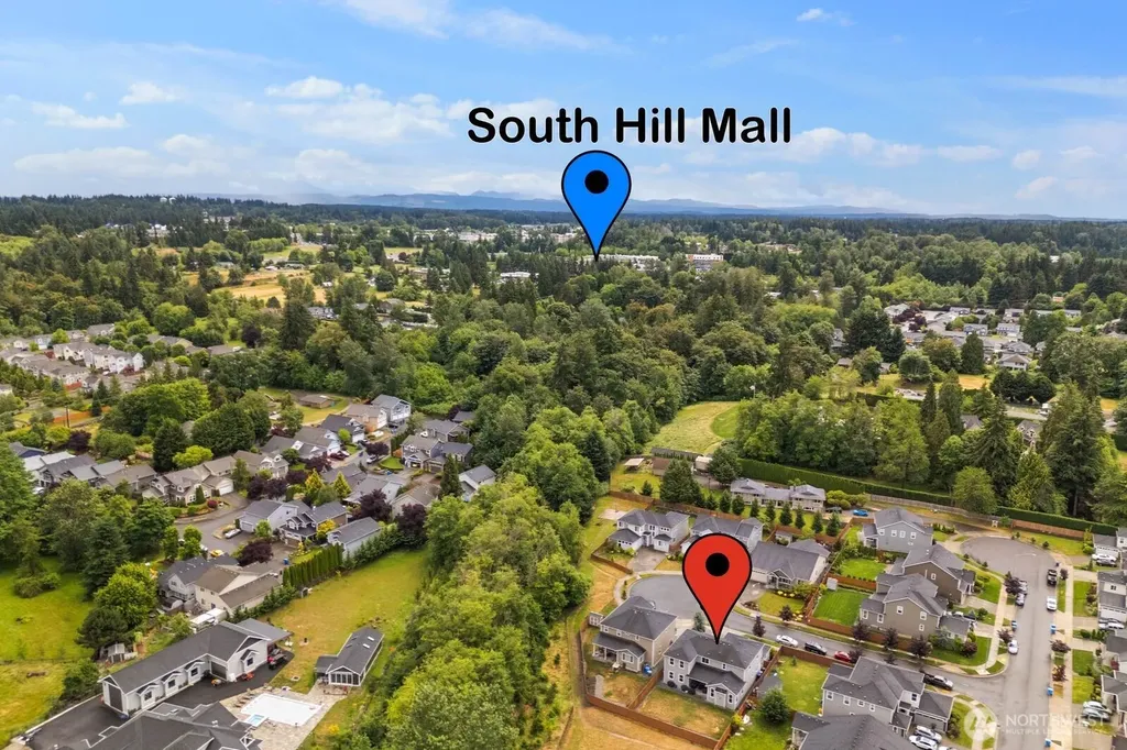 1113 25th Avenue Ct SW Puyallup WA 98373