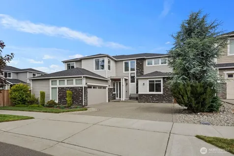 1113 25th Avenue Ct SW Puyallup WA 98373
